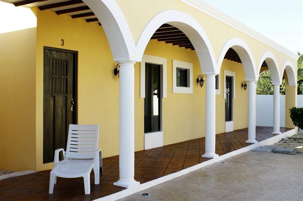 Hotel Hacienda De イサマル エクステリア 写真