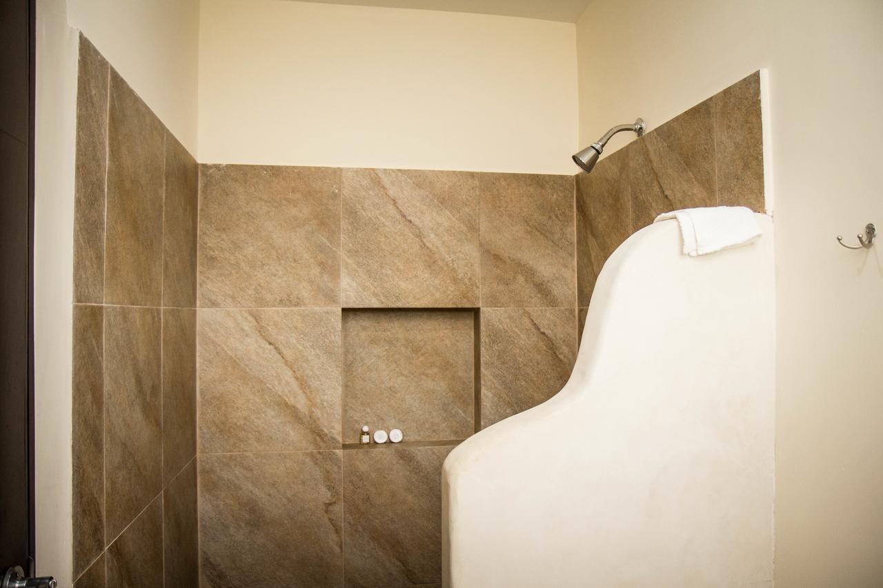 Hotel Hacienda De イサマル エクステリア 写真