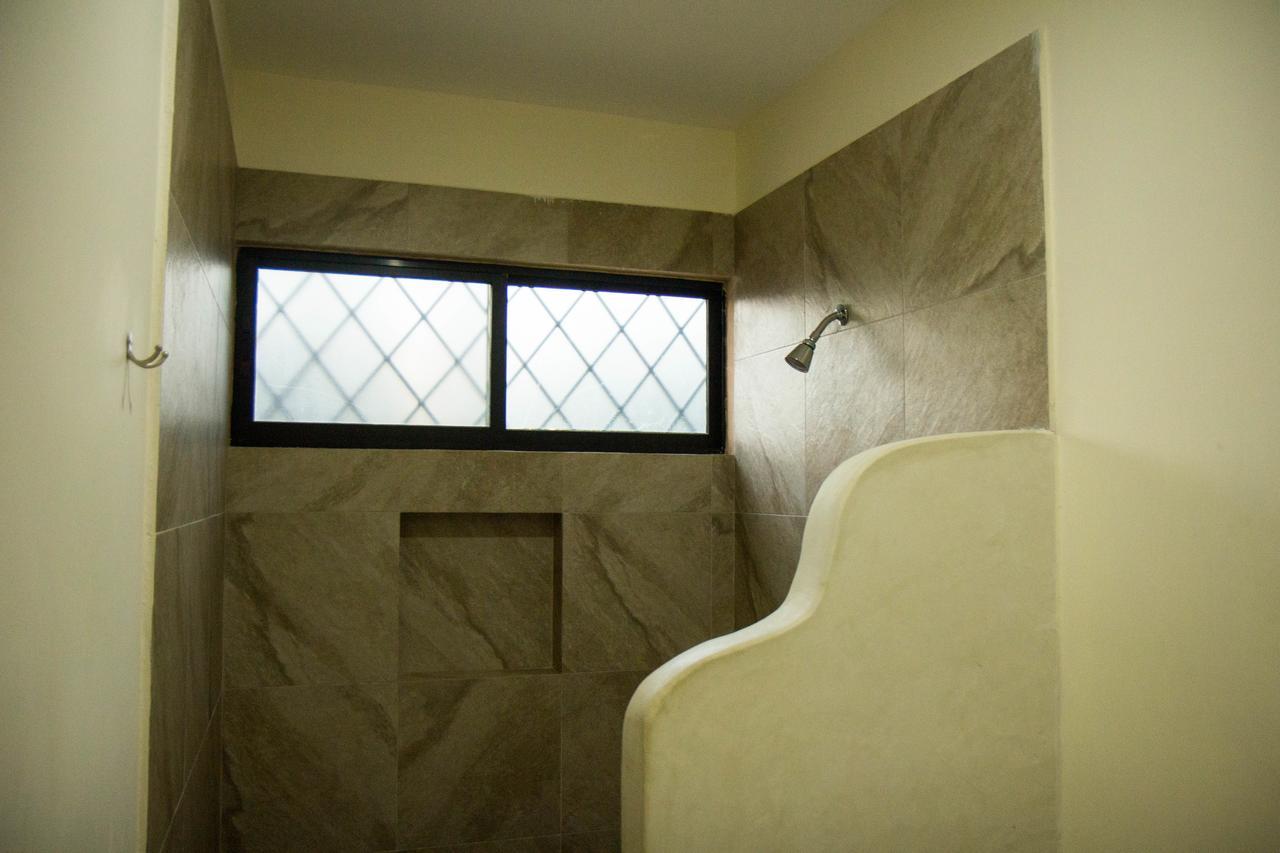 Hotel Hacienda De イサマル エクステリア 写真